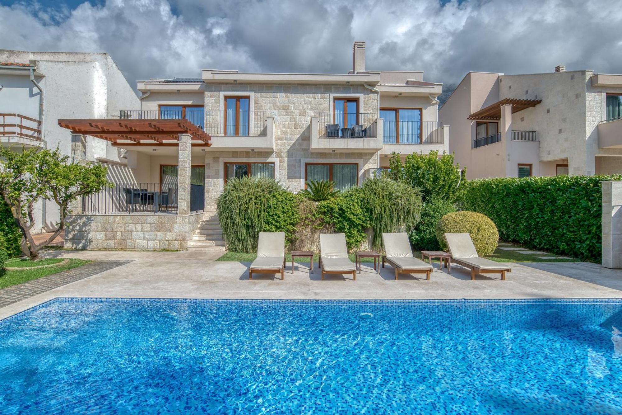 Villa Zen Port Petrovac Ngoại thất bức ảnh